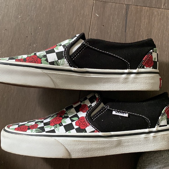 Van’s Slip-Ons - Picture 4 of 5